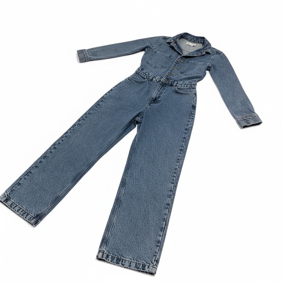 Jumpsuit - Picture 2 of 11